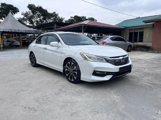 2017 Honda Accord 2.4 VTi-L (LOAN KEDAI) - 2