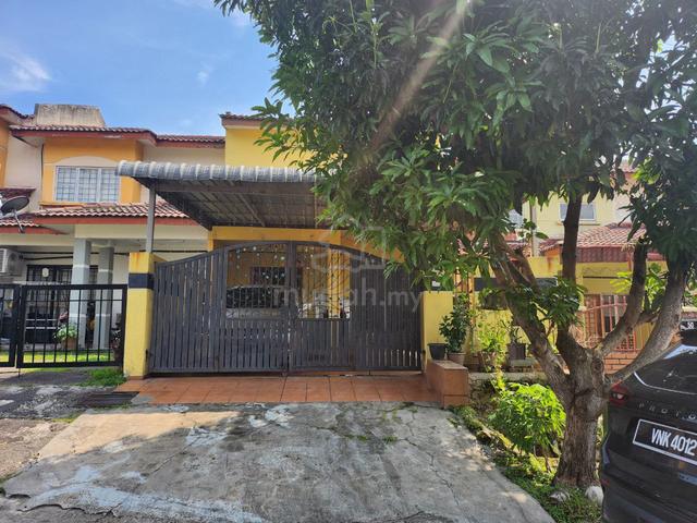 FREEHOLD Double Storey Terrace Seksyen 5 Bandar Bukit Mahkota 1