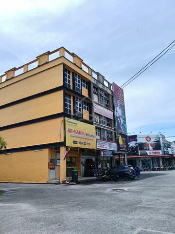 premis 3 tingkat untuk disewa 1