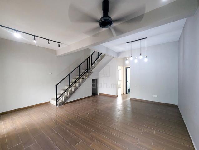 Double Storey LEP 1,Taman Lestari Putra,Seri Kembangan 1