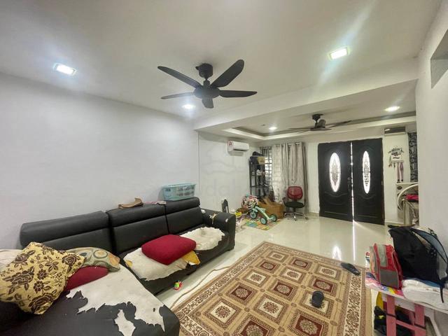 FREEHOLD Double Storey Terrace Seksyen 1 Bandar Rinching, Semenyih 1