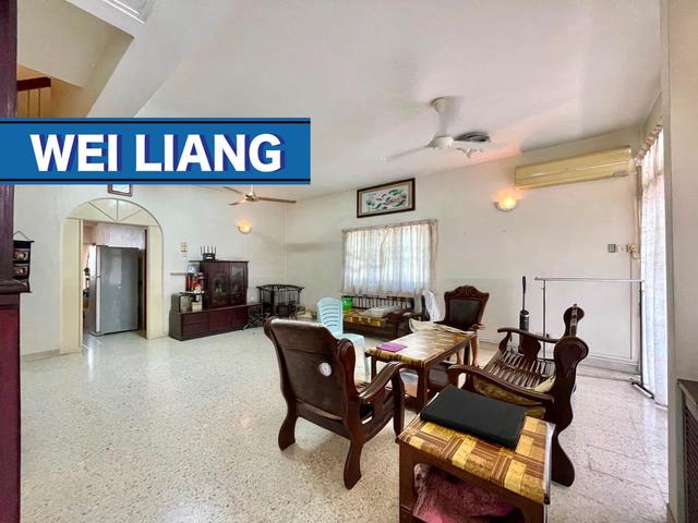 2 Terrace [CORNER 3200sf] 90'ft LENGTH l LOW TRAFFIC ROAD l Jerjak 1