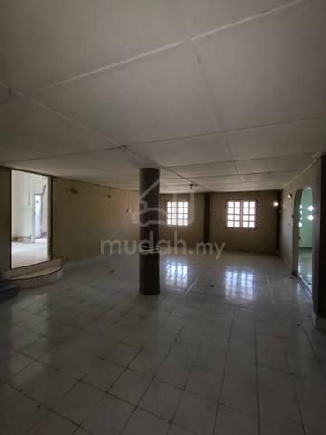 Rumah Banglo dan Tanah Kinarut 4