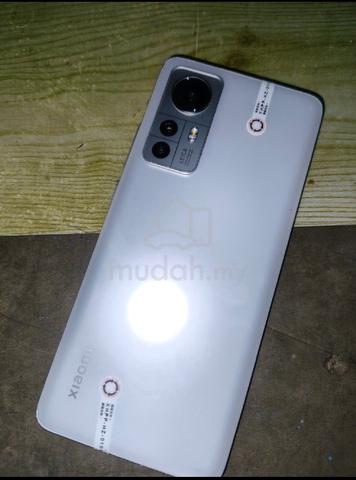 Xiaomi 12s + 67watt mi charger - photo 3 of 5