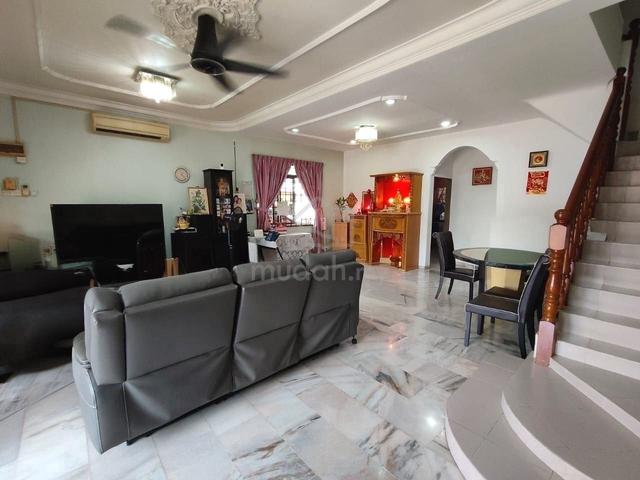 Jalan Emas Skudai Double Storey Corner House 1