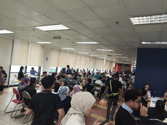 Food Court Di KL City Centre. 2 Unit Terakhir 1