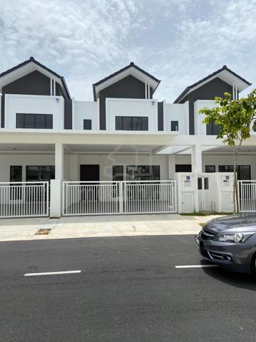 Teres 2 tingkat Hijayu 2 Sendayan Home Resort Sale 1
