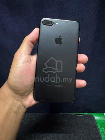 Iphone 7+ 128GB - photo 3 of 6