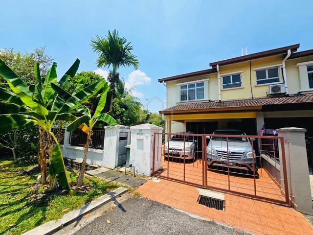CORNER LOT Double Storey Bandar Seri Putra Bangi 1
