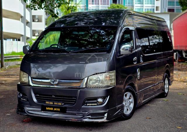 Joy Long ERA Komuter 2.5 Turbo Diesel Highroof - 2