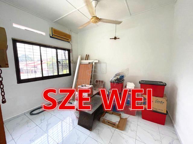 Tanjung Tokong 1 Sty Terrace 1100 Sqft Basic Reno Gurney Mount Erskine 4