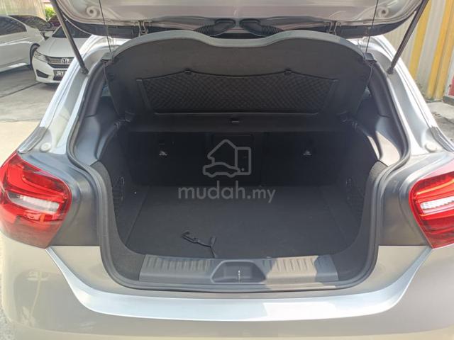 2016/2021 Mercedes Benz A200 AMG 1.6 LOAN KEDAI - 5