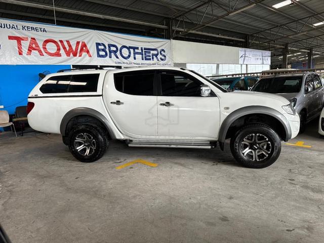 2011 Mitsubishi TRITON 2.5 FACELIFT (M) - 2