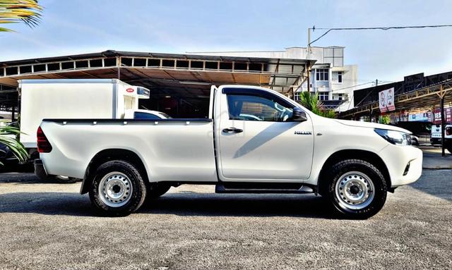 2022 Toyota HILUX 2.4 SINGLE CAB (M) tip top condi - 4