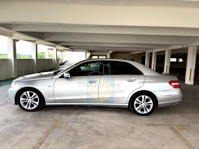 2011 Mercedes Benz E250 CGI BlueEFCY - 5