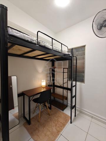 Small Room at Axis Residence, Ampang,3 Mins walk to LR 1