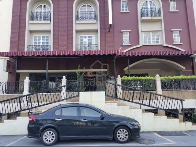 2 Star Boutique Hotel with Building Cyberjaya Near D Pulze 1