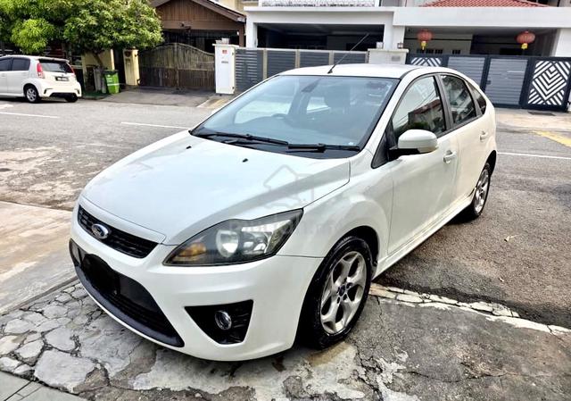 Ford FOCUS 2.0 SPORT FACELIFT (A) TIPTOP HATCHBACK - 1