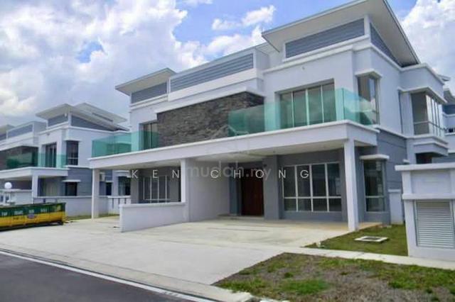 2-Storey SEMI D Renovated Furnished, Anggun 2 Kota Emerald Rawang 1