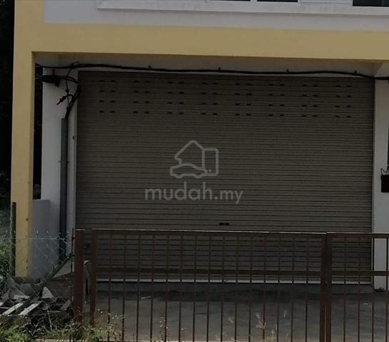 Taman Gunung Mas baru,Repah Tampin Industry  For rent 1