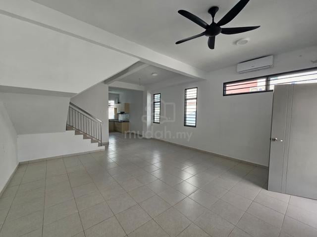 [Partly Furnish] 2 Storey EndLot House, Taman Scientex Kundang, Rawang 1