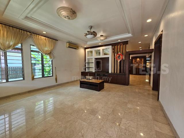 Kemuning Eria 2sty Semi D house near Golf club 1