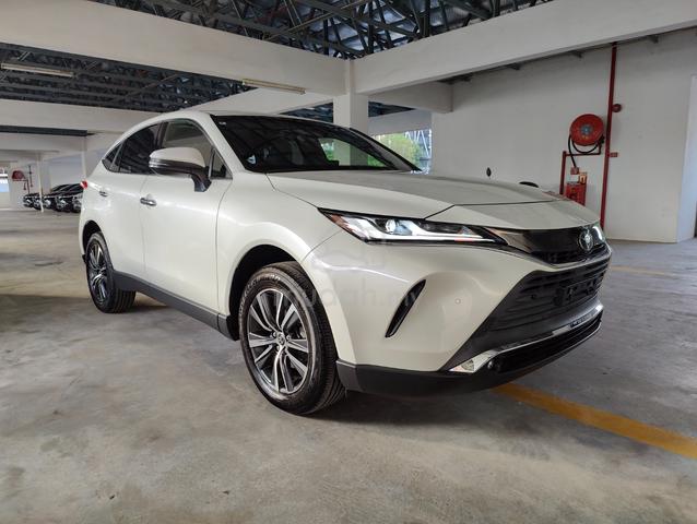11K MILEAGE ONLY 2022 Toyota HARRIER 2.0 G OFFER - 1