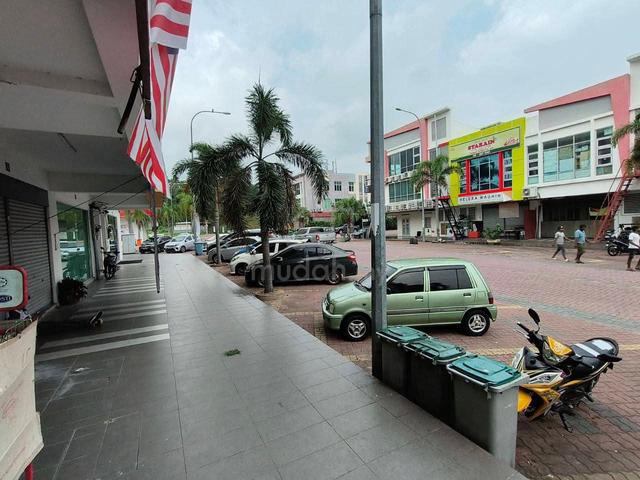 Shoplot Metropark Sendayan 1