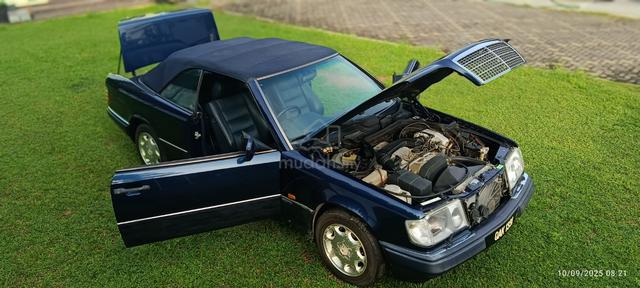 Mercedes Benz A124 Cabriolet E220 Sportline 220CE - 4