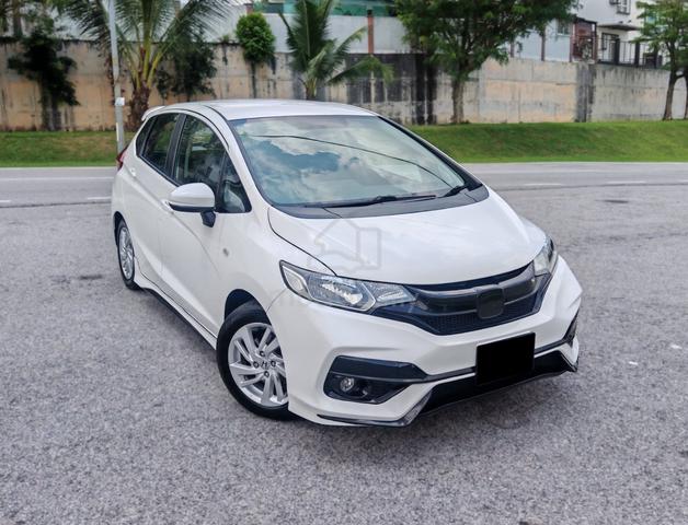2015 Honda JAZZ 1.5 E (A) RS Body Kit Premium Mode - 1