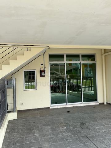 rumah townhouse di Puncak Kasa Height untuk disewa 1