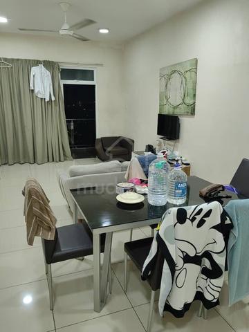 M Condominium @ Larkin 1