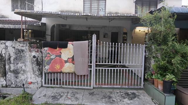 Renovated Low Cost 2-sty terrace house at Taman Utama Bercham for Sale 1