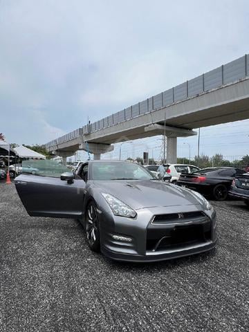 2011 Nissan GT-R 3.8 PREMIUM EDITION (A) - 1