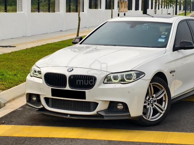 2016 BMW 528i 2.0 M SPORT F10 Sunroof 360 Cam F/Lo - 5