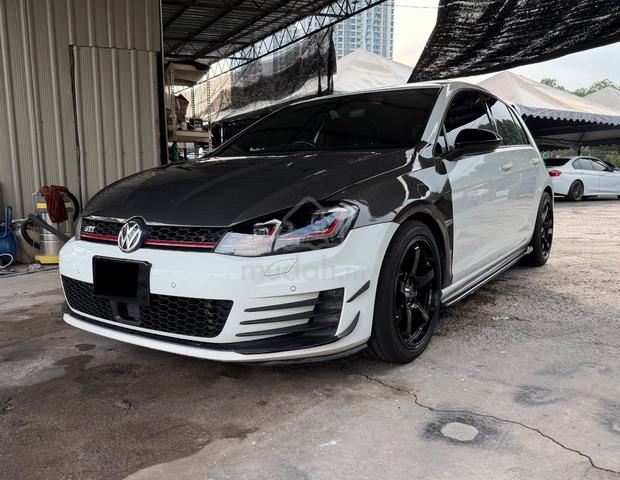 2017 Volkswagen GOLF 2.0 GTi (A) - 1