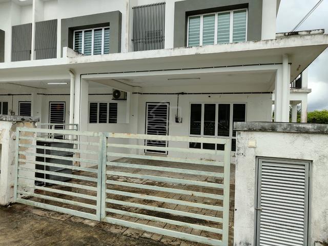 TAMAN Pelangi Semenyih CORNER 2-Storey Terrace House FREEHOLD For Sale 1
