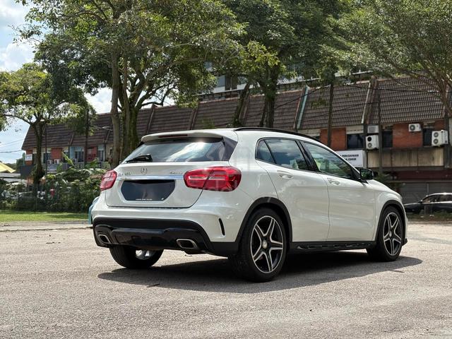 2015 Mercedes Benz GLA250 4MATIC (CBU) 2.0 (A) - 5