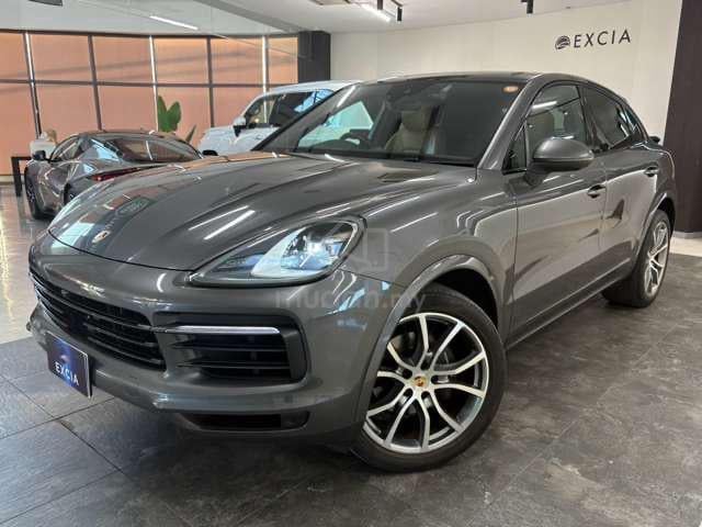 2022 BOOKNOW 5B Grey Porsche CAYENNE 3.0 COUPE - 1