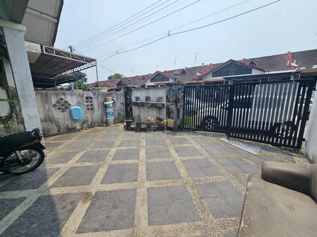 For Sale Jalan Molek 2/x @ Taman Molek 1
