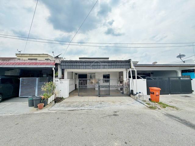 Rumah Sewa Cantik Setingkat Taman Greenwood Gombak 1