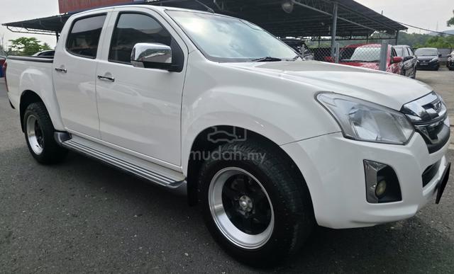 2021 Isuzu D-MAX DMAX DC 1.9 M 4WD FL (MT) (4X4)🤍 - 3