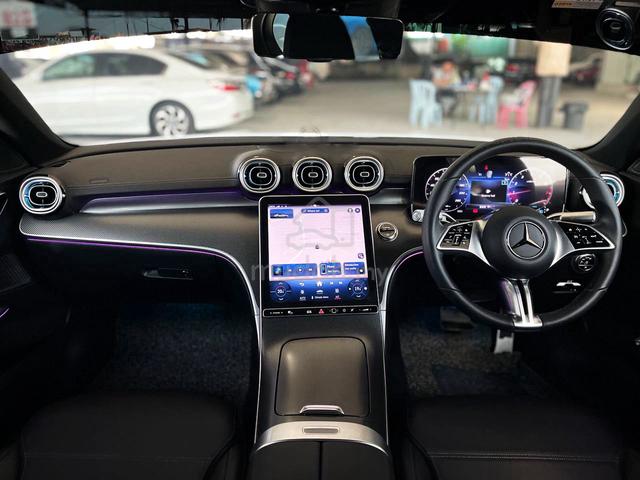2023 Mercedes Benz C200 -30K LOW MILEAGE / WARANTY - 3