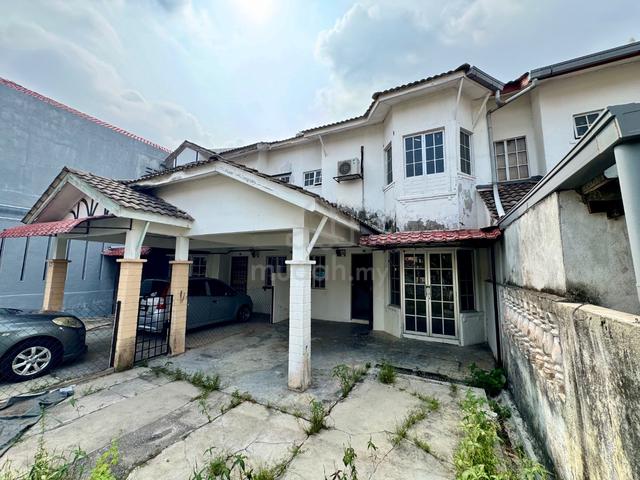 Teres 2 Tingkat Lorong Cakera Purnama, Puncak Alam 1