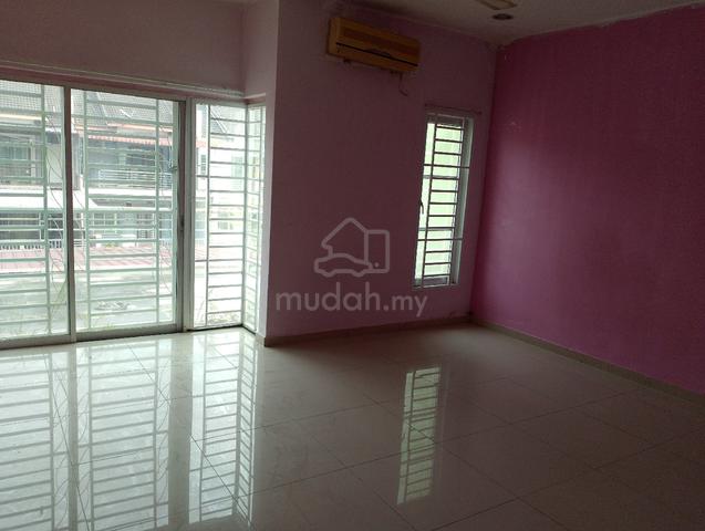Rumah di Casa Impiana Kluang Hospital Bandar Seri impian 1