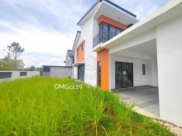ROBIN Residence RIMBAYU 2 Storey CORNER House For Rent 50x65 with Land 1