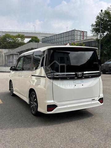 2022 Toyota VOXY 2.0 S-Z (A) - 2