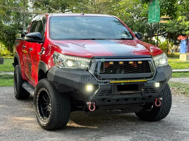 2019 Toyota HILUX 2.8 BLACK EDITION 4X4 (A) - 3