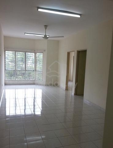 Merak Apartment (Puchong) 1