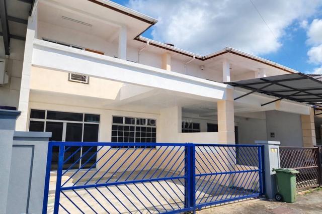Full Loan Kota Sentosa Batu 7 / 7th mile Double Storey Good condition 1